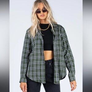 Princess Polly button top